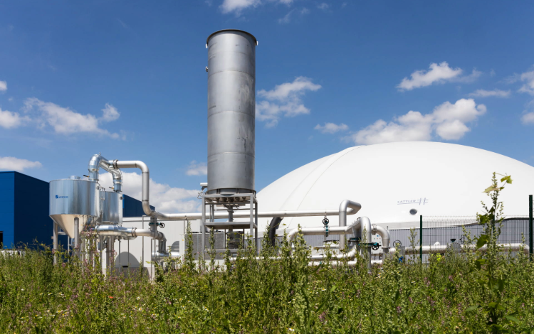 Biogas plant in Charchigne, France
